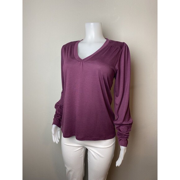 F. Sundance Top M Red Blouse Long Sleeve V Neck High Low NWT $78 - Picture 2 of 11